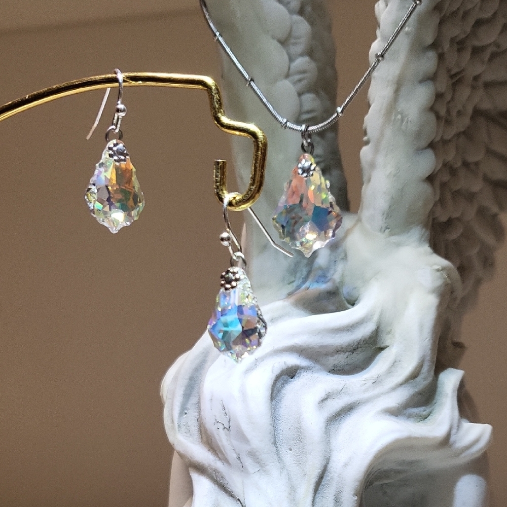 Kirk's Folly Crystal Necklace Set